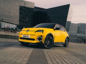 Supporting image for story: Renault’s full line-up of EVs receive Electric Car Grant discounts