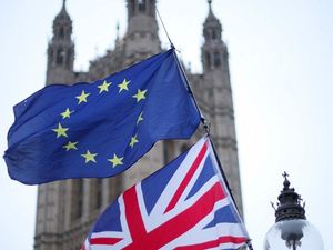 Supporting image for story: UK to offer new Brexit plan to Brussels