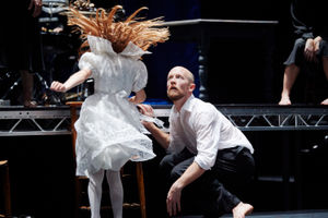 Modern dance show MÁM is coming to Birmingham Hippodrome