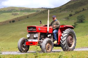 Dave Broadway of Bridgnorth with his MF 135