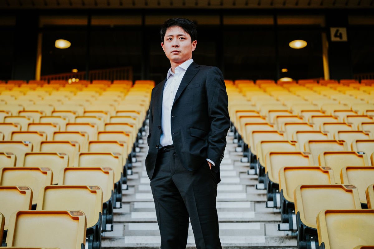 Outgoing Wolves chairman and incoming interim have their say after shock unveiling Outgoing Wolves chairman and incoming interim have their say after shock unveiling