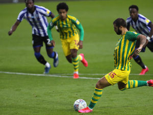 Supporting image for story: Charlie Austin: Winning is all that matters