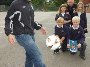 Supporting image for story: Baggies star Robert Koren visits pupils