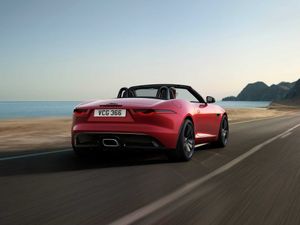 Supporting image for story: Jaguar Land Rover launches Own, Subscribe, Rent hub online