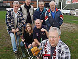 Supporting image for story: Rangers fans answer SOS