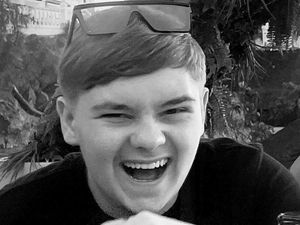 Supporting image for story: Pupils barricaded themselves in cupboard after fatal school stabbing, jury hears