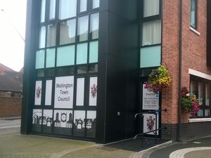 Supporting image for story: Councillors clash over return to physical meetings