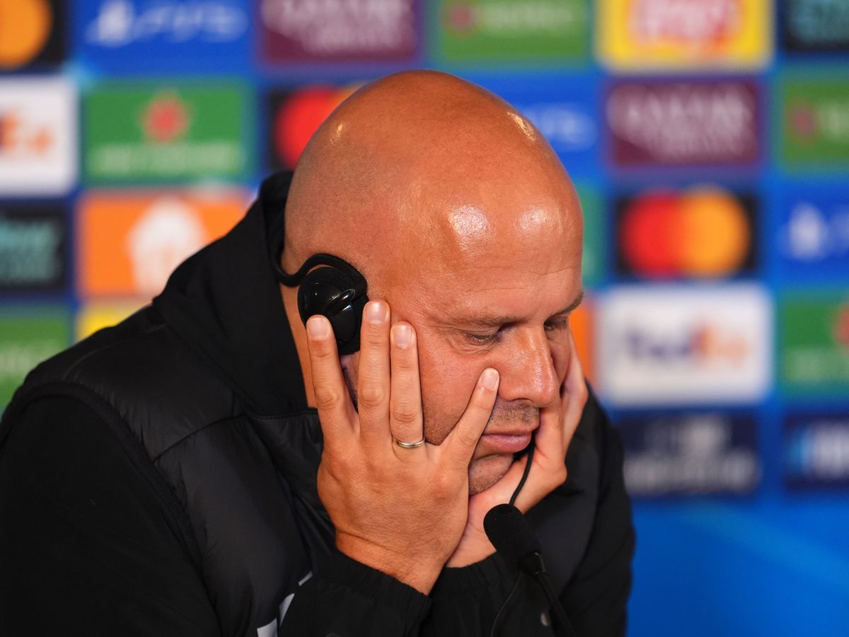 Liverpool&rsquo;s flight to Frankfurt delayed because of &lsquo;technical issues&rsquo; with plane