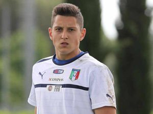 Supporting image for story: Aston Villa complete Pierluigi Gollini deal