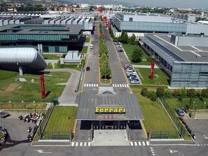 Supporting image for story: Ferrari plans to resume production on April 14