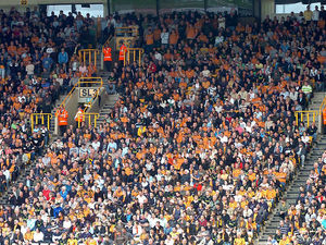 Supporting image for story: Bumper Wolves crowd expected for Paul Lambert's first Molineux match