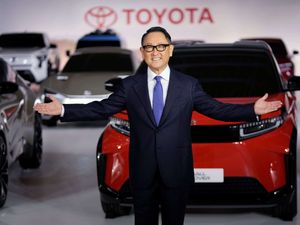 Supporting image for story: Toyota boss Akio Toyoda to step down
