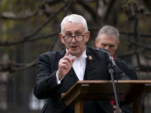 Supporting image for story: Hoyle rebukes Chancellor Rachel Reeves over ‘premature disclosure’ of Budget