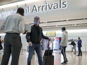 Supporting image for story: Travel rules to be eased for UK expats – report