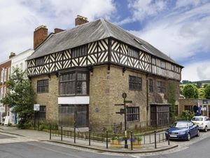 Supporting image for story: £500,000 bid launched to save Catherine of Aragon's former Ludlow home