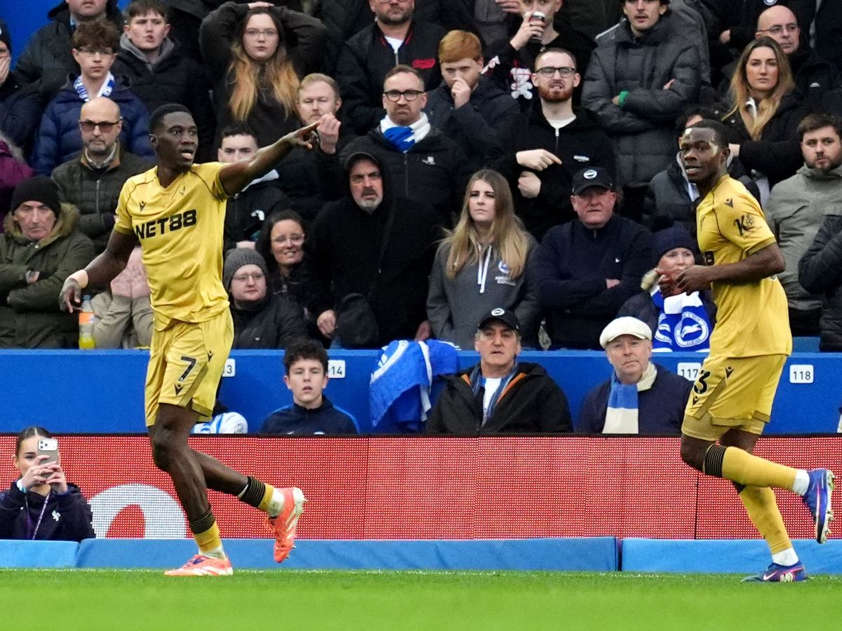 Ismaila Sarr on target as Crystal Palace end 12-match winless run at Brighton