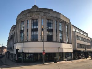 Supporting image for story: Beatties owner House of Fraser to close stores as part of restructuring deal