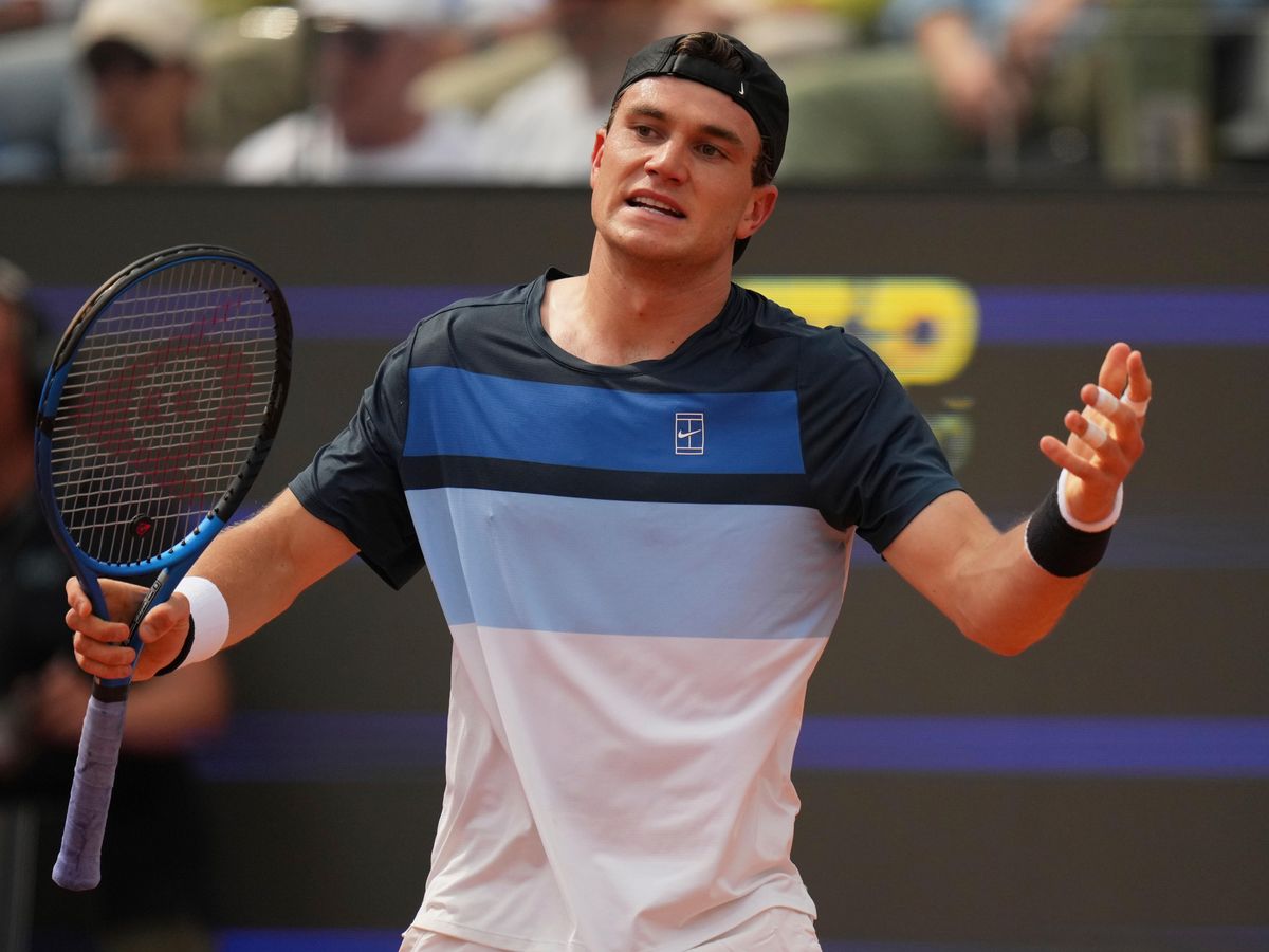 Jack Draper out of Italian Open after straight-sets defeat by Carlos Alcaraz