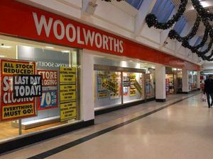 Supporting image for story: Three more Woolies closing