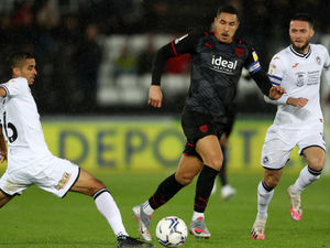 Supporting image for story: Valerien Ismael sweats on West Brom midfielder choice 