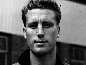 Supporting image for story: Roy Swinbourne dies: Wolves pay tribute to a true great