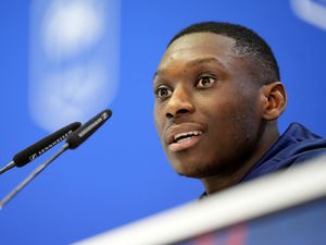 Supporting image for story: France following medical rules to prevent bug spreading ahead of World Cup final