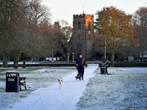 Supporting image for story: School closures: Dozens of West Midlands schools forced to remain closed as amber snow warnings hit the UK