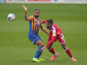 Supporting image for story: Shrewsbury Town 1 Gillingham 1 - Report and pictures