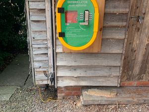 Supporting image for story: Bishop’s Castle gets round-the-clock access to new defibrillator