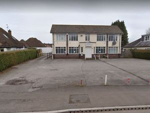 Supporting image for story: Disused social club could be bulldozed to make way for bungalows