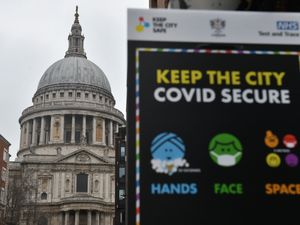 Supporting image for story: London mayor declares major incident in capital as Covid-19 cases soar