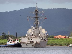 Supporting image for story: US warship docks in Trinidad and Tobago, putting pressure on Venezuela