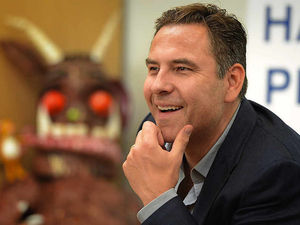 Supporting image for story: Star David Walliams in surprise West Bromwich school visit