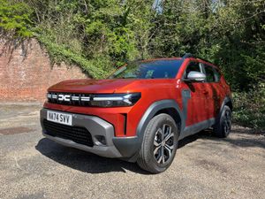 Supporting image for story: Long-term report: Third-generation Dacia Duster offers so much bang for its buck