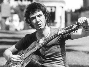 Supporting image for story: Tribute concert in memory of Small Faces' Ronnie Lane