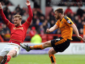 Supporting image for story: Watch highlights of Nottm Forest v Wolves