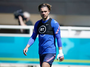 Supporting image for story: Garry Thompson: Keeping Jack Grealish would be huge