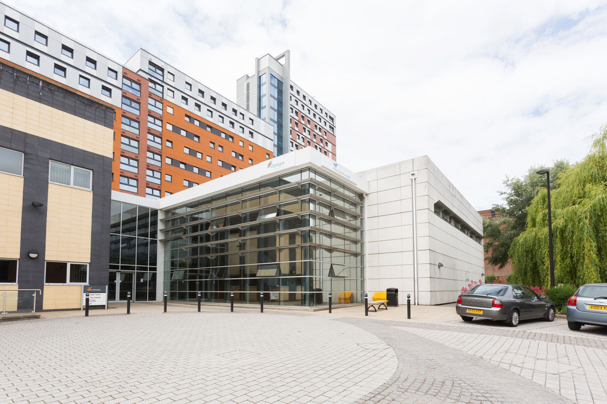 Midlands residents to benefit from revolutionary new NHS cataract treatment