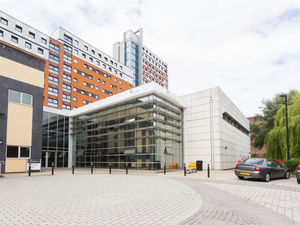 Supporting image for story: Midlands residents to benefit from revolutionary new NHS cataract treatment