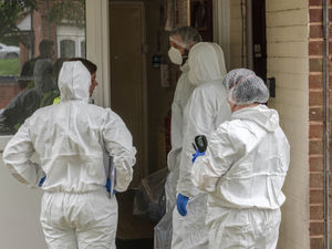 Supporting image for story: Manhunt for murder suspect as 19-year-old woman found dead