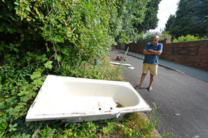 More rubbish dumped in the road