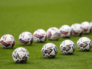 Supporting image for story: Altrincham ease past Braintree