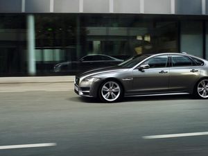 Supporting image for story: Jaguar introduces zero per cent finance offer on XE and XF for 68-plate change