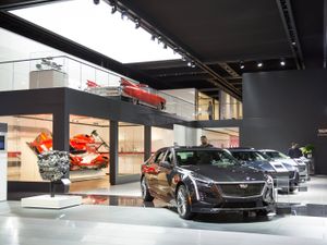 Supporting image for story: 2021 Detroit motor show cancelled and replaced with six-day outdoor event
