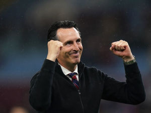 Supporting image for story: Aston Villa achieve dream goal following Manchester City triumph 