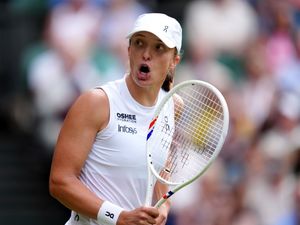 Supporting image for story: Iga Swiatek fights back to reach Wimbledon third round