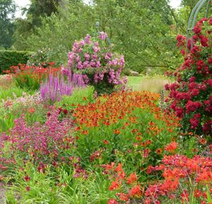 Cholmondeley Castle Gardens