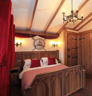 New lodges at Warwick Castle