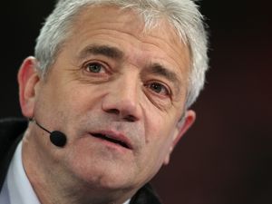 Supporting image for story: Former England and Newcastle manager Kevin Keegan diagnosed with cancer