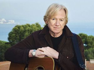 Supporting image for story: The Moody Blues' Justin Hayward to play Birmingham Show